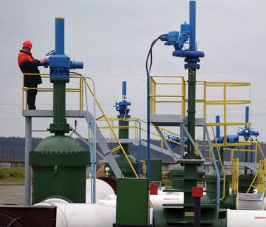 На белорусские НПЗ вместо венесуэльской пойдет нефть из Азербайджана