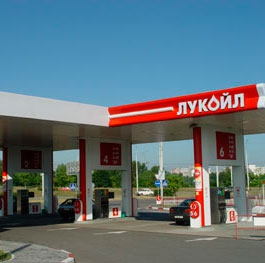 Беларусь своевременно оплачивает поставки нефти ЛУКОЙЛу - Алекперов