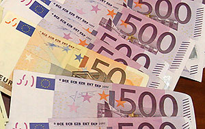 Белорусский рубль укрепил позиции к евро и российскому рублю