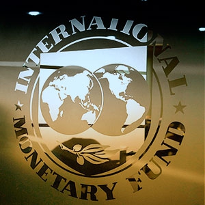 МВФ обсуждает с правительством меры по стабилизации экономики