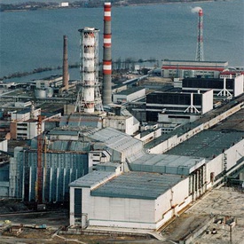На АЭС "Фукусима-1" возведут аналог чернобыльского саркофага