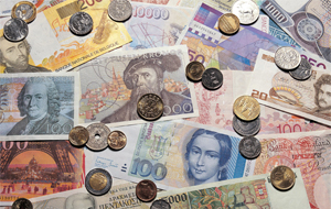 На бирже обновлен рекорд стоимости доллара, евро также подорожал