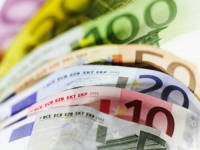 Литва хочет успеть ввести евро через год после Латвии