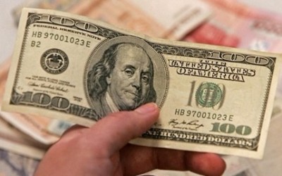 На валютных торгах вторника курс доллара не изменился