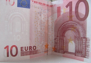 Что ждет курс евро, если страны начнут покидать еврозону?