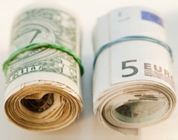 8 сентября торги завершились укреплением доллара и евро