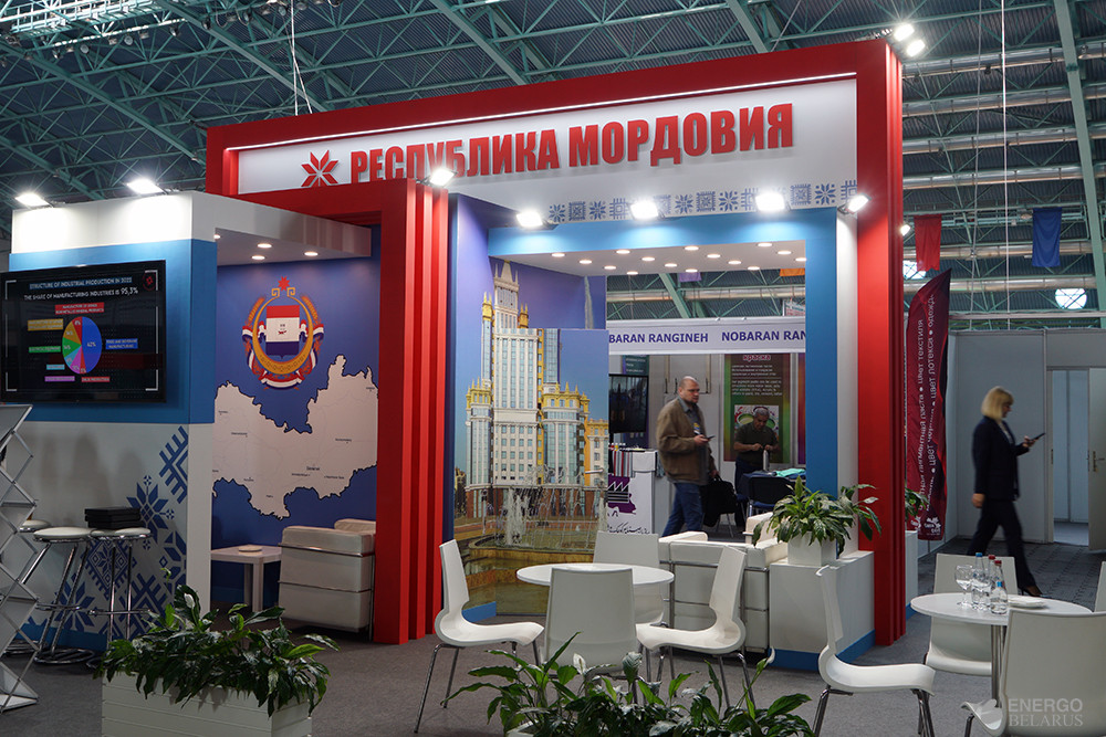 Белорусский промышленно-инновационный форум развернул экспозицию в Футбольном манеже Минска