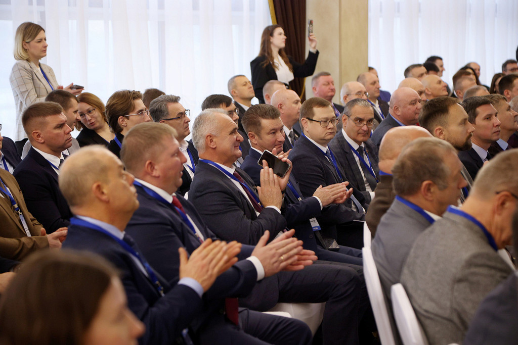 «Основная задача – снижение энергоемкости». Как прошла конференция по повышению энергоэффективности Беларуси «Основная задача – снижение энергоемкости». Как прошла конференция по повышению энергоэффективности Беларуси