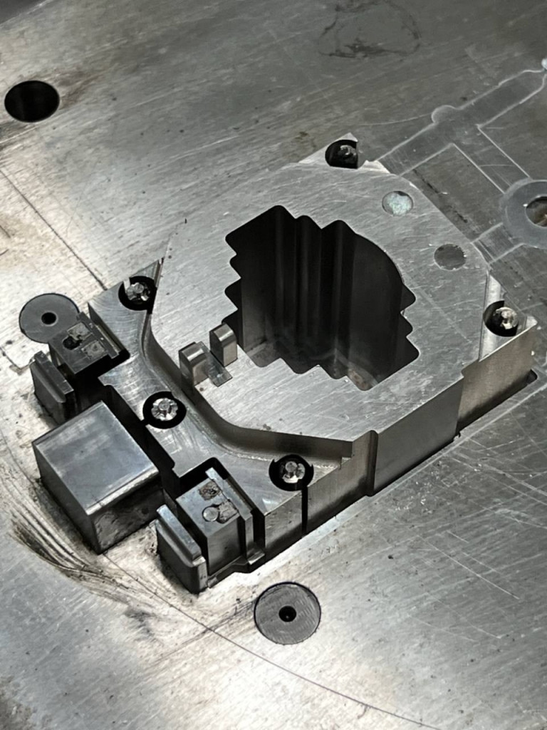 Холодная листовая штамповка в ГК «Трансвит»: надёжность, точность, промышленная гибкость Холодная листовая штамповка в ГК «Трансвит»: надёжность, точность, промышленная гибкость