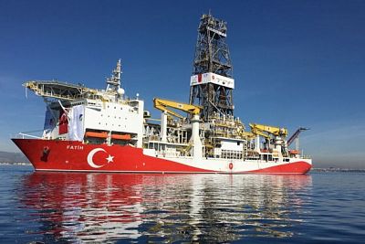 Турция и Азербайджан разработают газовые месторождения на Черном море 