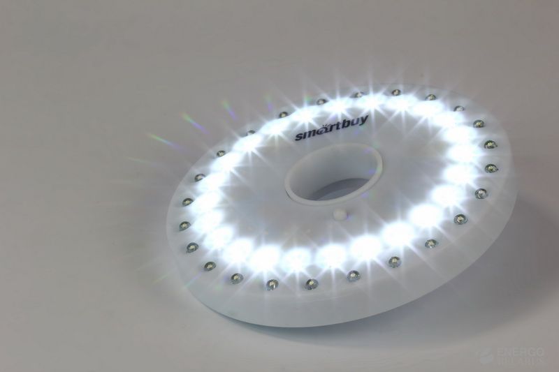 Светодиодный фонарь Smartbuy 48 LED с карабином для подвешивания, белый