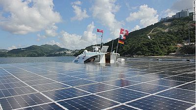 Судно на солнечных батареях прокладывает путь к экологичному будущему