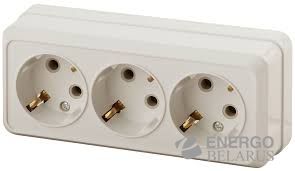 Розетка 2-206-02 Intro 3х2P+E, 16А-250В, IP20, ОУ, Quadro, слоновая кость (7/140/1680)