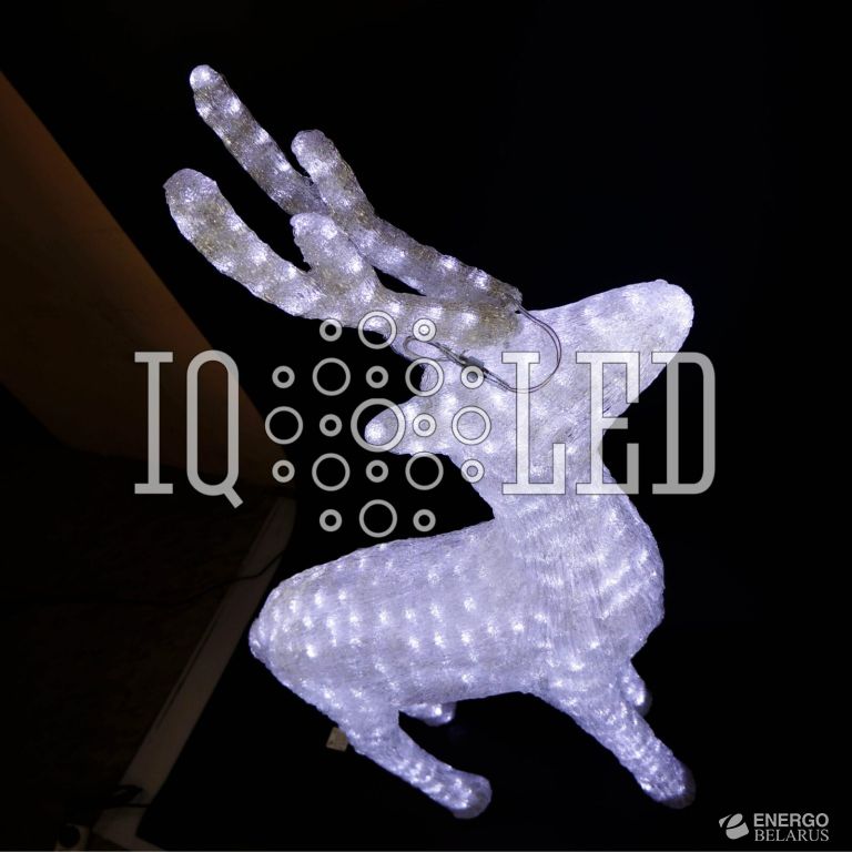 Фигура акриловая «Олень стоит»