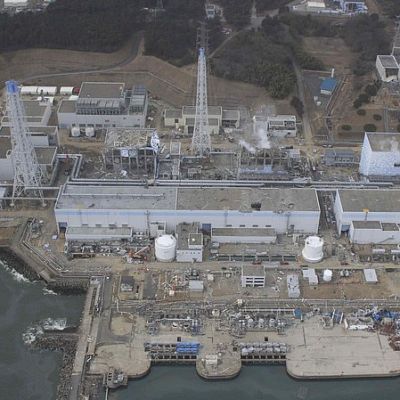 Радиация в море у АЭС "Фукусима" превысила норму в 4,4 тысячи раз 