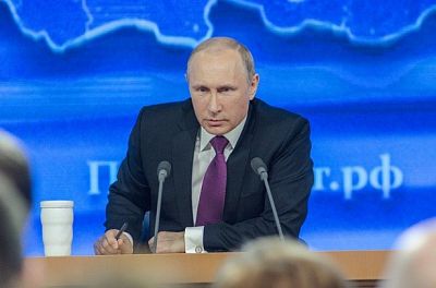 Путин поручил перевести расчеты за поставки газа в Европу в рубли. Что будет с национальной валютой и ценами на энергоносители