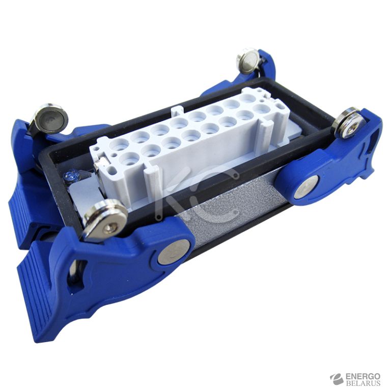 Розетка стационарная встраиваемая металлическая 16 выводов 16А нижний ввод 4 фиксатора