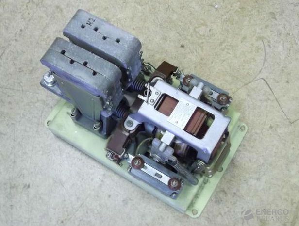 Контактор КМ 2145